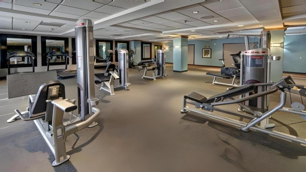 Clarion Hotel & Suites Conference Center Memphis Airport מראה חיצוני תמונה